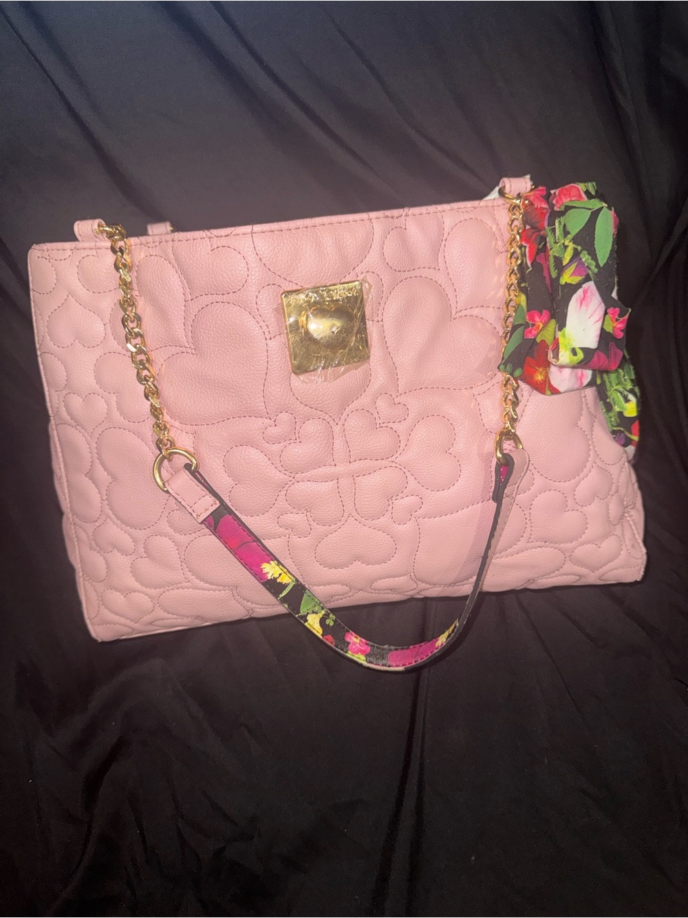 This is the Betsey Johnson tote